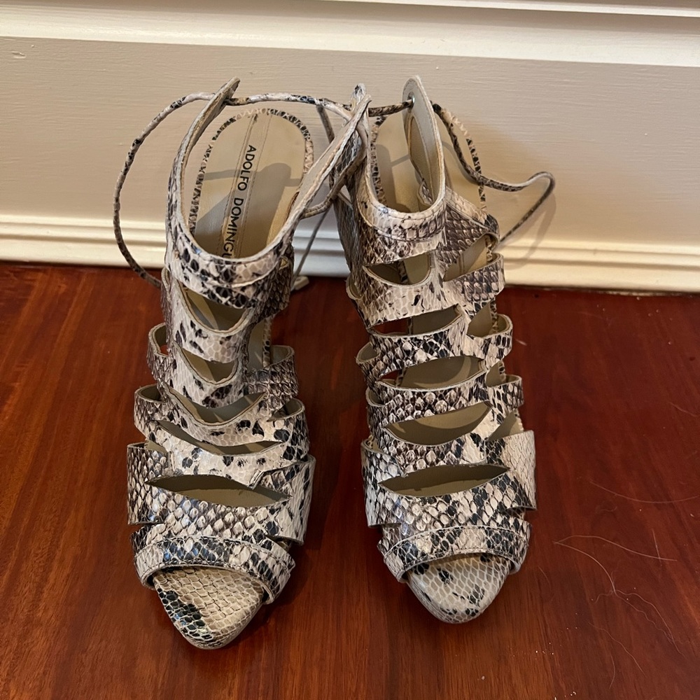 Adolfo Domínguez high heels